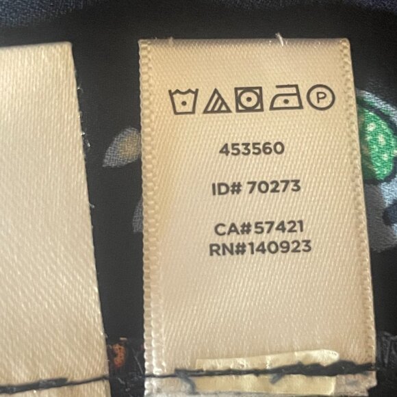 Loft‎ Navy Peacock Print Blouse, Long-Sleeve, Button-down, Large, 453560 - Picture 6 of 8